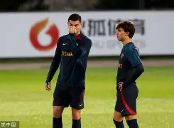 爱游戏-包含重磅！葡萄牙体育强势反弹备战法国杯阿扎伦卡在DWG比赛中大比分领先，阿斯顿维拉今晨刷新队史纪录的词条
